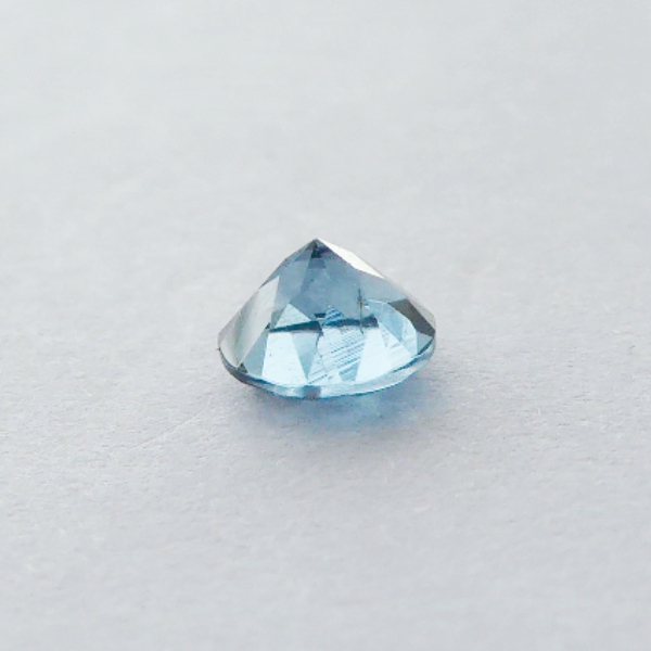 London Blue Topaz gemstone rear view